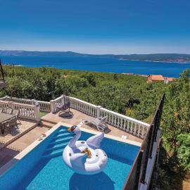 Cozy Apartment In Crikvenica