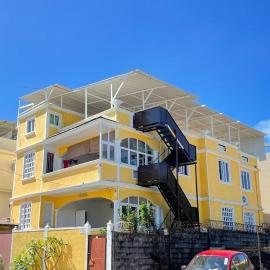 Villa de la Playa, hotel in Blue Bay