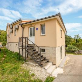 Pet Friendly Apartment In Imotski With Wifi