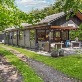 3 Bedroom Stunning Home In Hasle