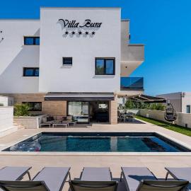 Villa Bura Rab, hotel in Barbat na Rabu