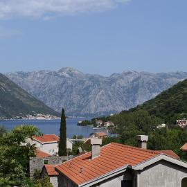 Stone house Morinj, hotel in Donji Morinj