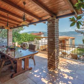 Nice Home In Slatine With Sauna