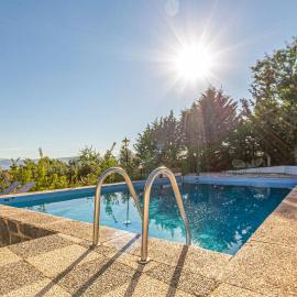 Beautiful Home In Nigüelas, hotel di Nigüelas