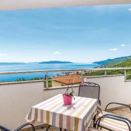 Beach Front Apartment In Matulji