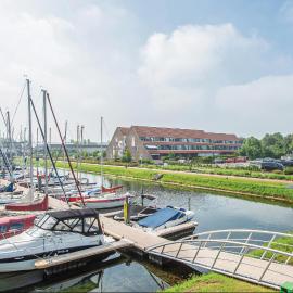 2 Bedroom Stunning Home In Bruinisse, hotel in Bruinisse