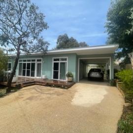 Saltbush - Ideally located and modernised MCM Beach House, hotell sihtkohas Anglesea