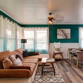 NEW - Hula House wAC- 3BR- Hilo Town