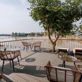 Hue River Side Villa, hotel a Hue