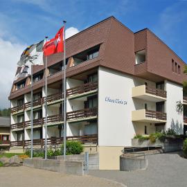 Ferienwohnungen Chesa Clois 24 Studios, hotel v mestu Lenzerheide
