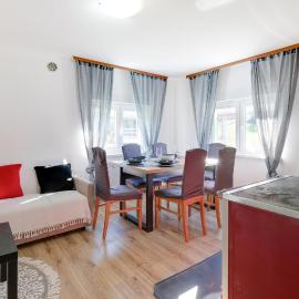 Lovely Home In Pregrada With Sauna, hotel en Pregrada