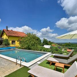 Beautiful Home In Ludbreg With Sauna, hotel u gradu Ludbreg