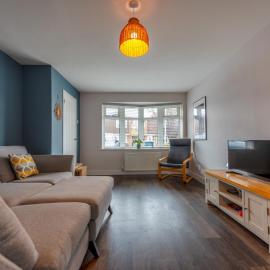 Spacious Stylish 3BR Stafford - Ideal Getaway - Pass the Keys