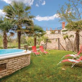 Awesome Home In Svetvincenat With Wifi