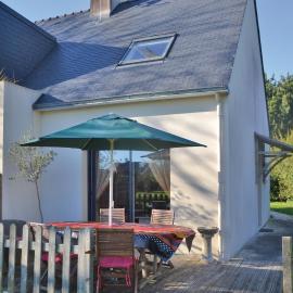 Pet Friendly Home In Plomeur, hotell sihtkohas Plomeur