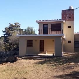 Chalet Doña Ines, hotel in Cuesta Blanca