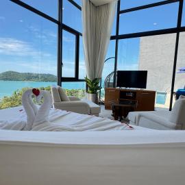 Lavanya Sea View Penthouse with Sky Pool, hotel in Pulau Tepur