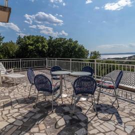 Beautiful Home In Povile With Wifi