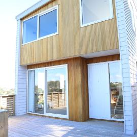 Skyline Vista - Entirely New House with Luxe Views, Espresso, Netflix & Free Parking