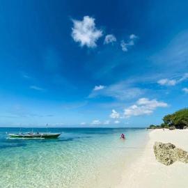 Hibiscus Dive Inn: Pooc şehrinde bir otel
