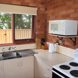 Anglers Lodge 4 - bring your own linen, hotel in South West Rocks