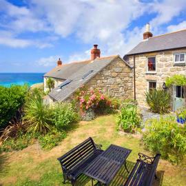 White Rose Beach Cottage Sea-Views Garden