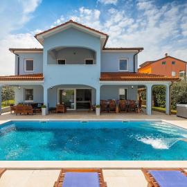 Villa Deep