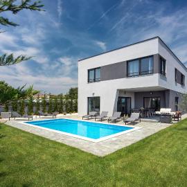 Villa Tika, hotel em Jadreški