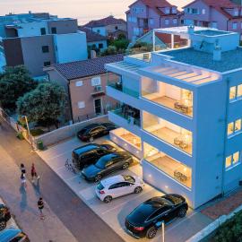 Amazing Apartment In Mandre