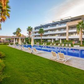 Gorgeous Apartment In Orihuela