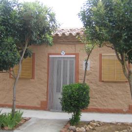 Casa Rural Los Pinos โรงแรมในValmuel