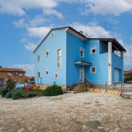 1 Bedroom Cozy Apartment In Barbariga