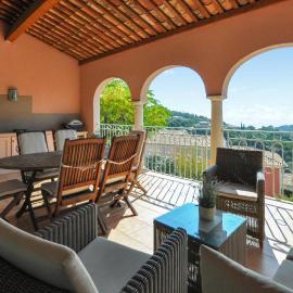 3 Bedroom Beautiful Home In Roquebrune-Sur-Argens