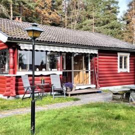 Peaceful Forest Cabin in Dalsland, hotel v destinaci Fengersfors