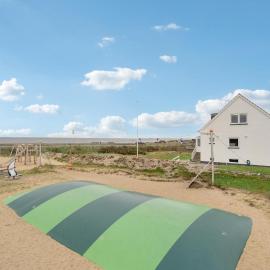Lovely Home In Hvide Sande With Wifi, hotel in Hvide Sande