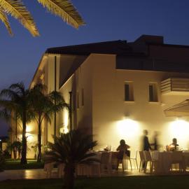 Hotel Villa San Bartolo, hotel v destinácii Vittoria