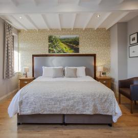 Woodborough Inn