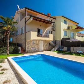 Villa Holiday Home Sabine