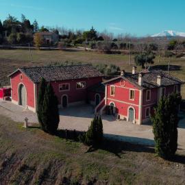 Cantina D'Erasmo - Camere e Degustazioni, hotel en Offida