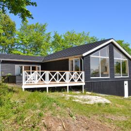 Cozy Home In Hundested With Wifi, hotel in Hundested