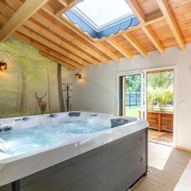 La Roseraie, hotel u gradu 'Loucrup'