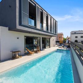 Pet Friendly Home In Vodice With Sauna، فندق في فوديس
