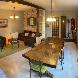 Les Petits Gallais, hotel in Saint-Carreuc