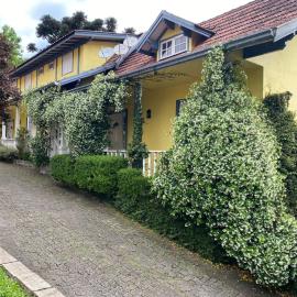 Apartamentos Sulla Collina Centro de Gramado localizado próximo da rua Coberta, hotel a Gramado
