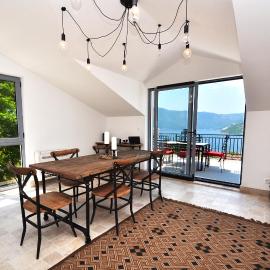 Apartments Castello Risano, ξενοδοχείο σε Risan