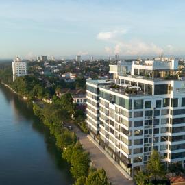 One Riviera Hotel and Residences、Ban Souanmonのホテル