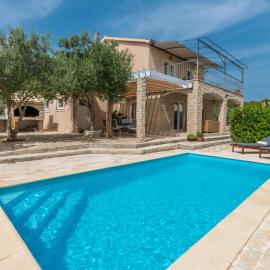 Holiday Home Dobropoljana V, hotel a Dobropoljana