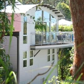 Starfish Beach House - WIFI - 5 min walk to beach