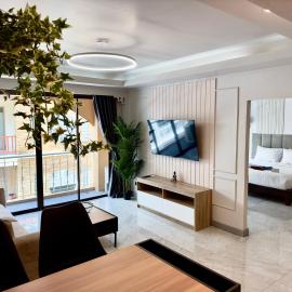 Grand Orlov Apart Hotel, hotel in Patong Beach