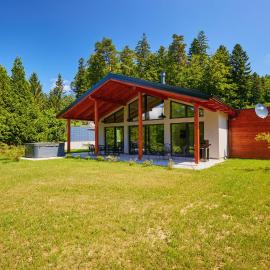 Wellness House By The Lake, hotel u gradu 'Trakoščansko Jezero'